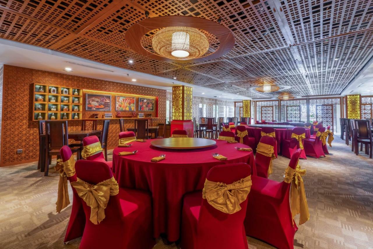 Vouk Hotel And Suites Νούσα Ντούα Εξωτερικό φωτογραφία