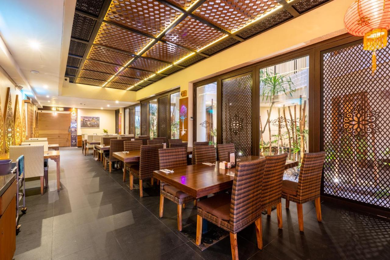 Vouk Hotel And Suites Νούσα Ντούα Εξωτερικό φωτογραφία